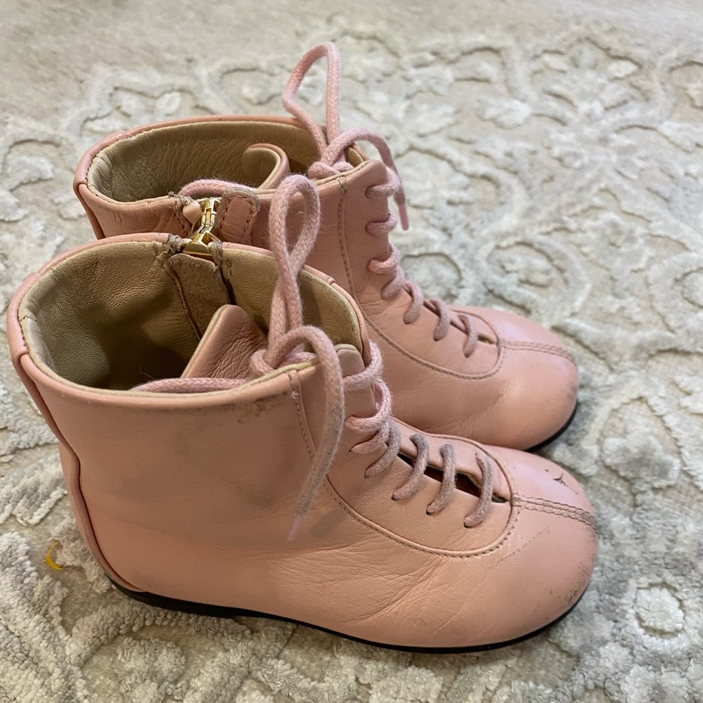 Luxelim baby girls pink boots